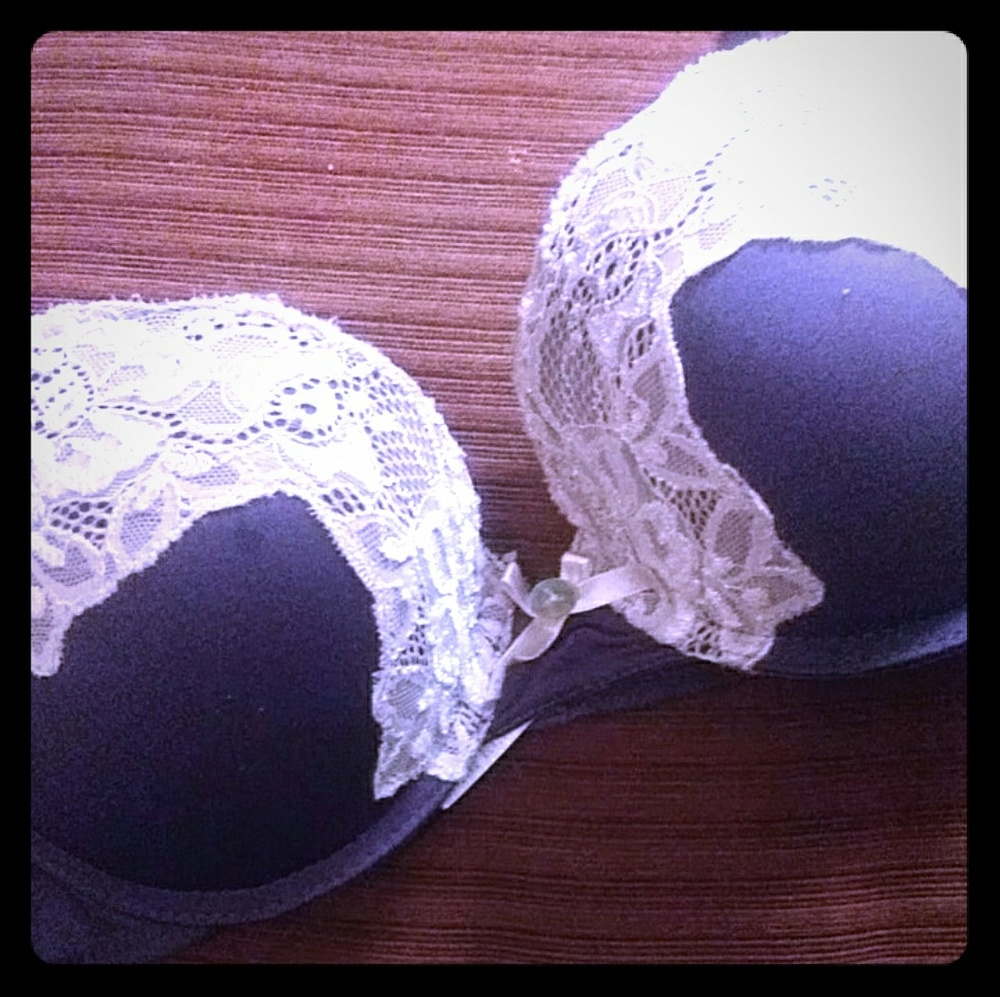 Victoria Secret size 34. C